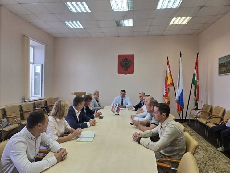 Жителям малоярославецкой деревни Гурьево сделали дорогу