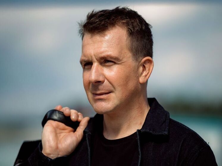 Актер Васильев играет тренера в новом сериале