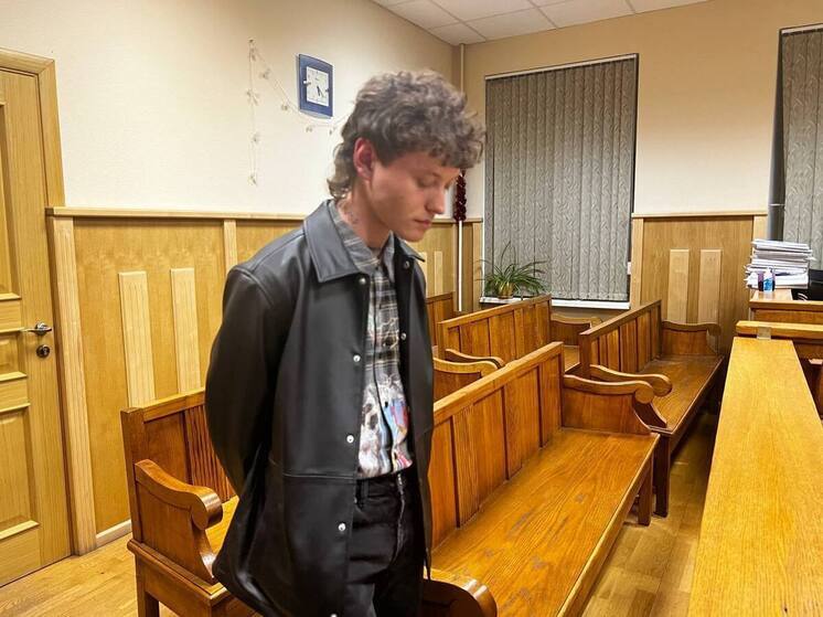 Суд Тольятти ужесточил условия отбывания наказания для осужденного певца Шарлота