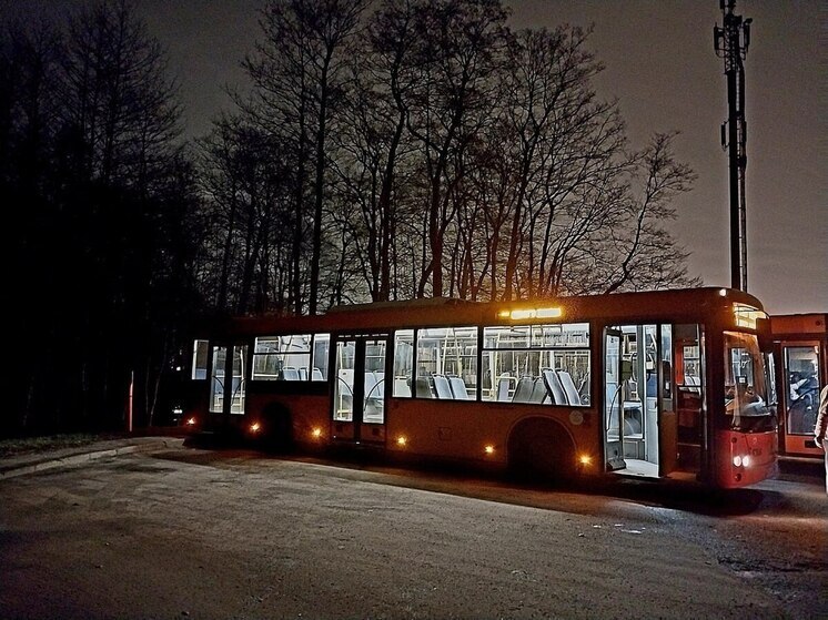 Авария в Балтрайоне заставила автобусы двигаться в объезд