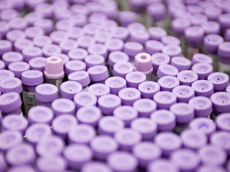 Врач Азимов: для контроля за щитовидной железой достаточно сдать два анализа