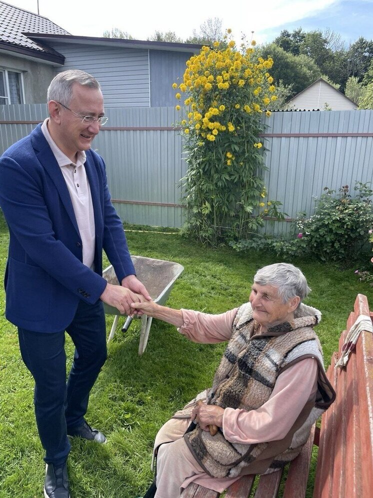 Владислав Шапша вошёл в Топ-5 рейтинга политической устойчивости губернаторов