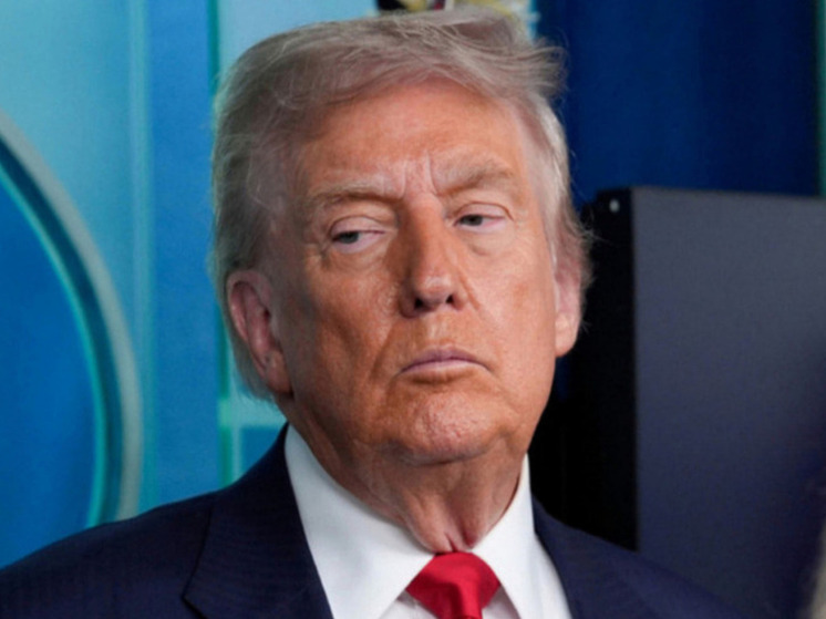 Филиппо: Трамп, обращаясь к Зеленскому, признал Крым российским