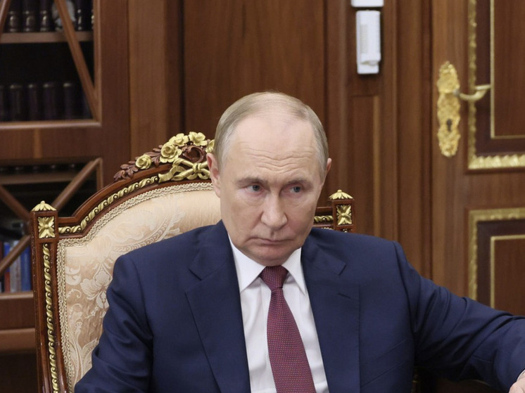 Президент РФ Путин проведет 18 августа международные телефонные разговоры