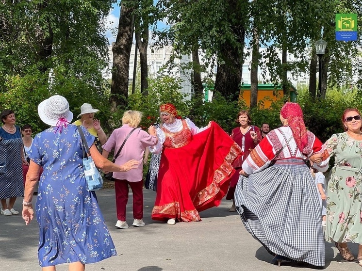  В Плесецке прошел праздник «Русский двор»