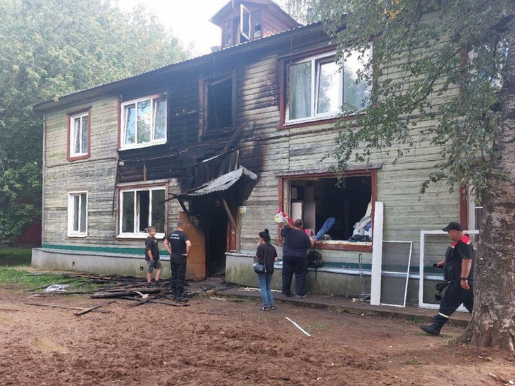 Пострадавшим от пожаров костромским семьям помогут собрать детей в школу