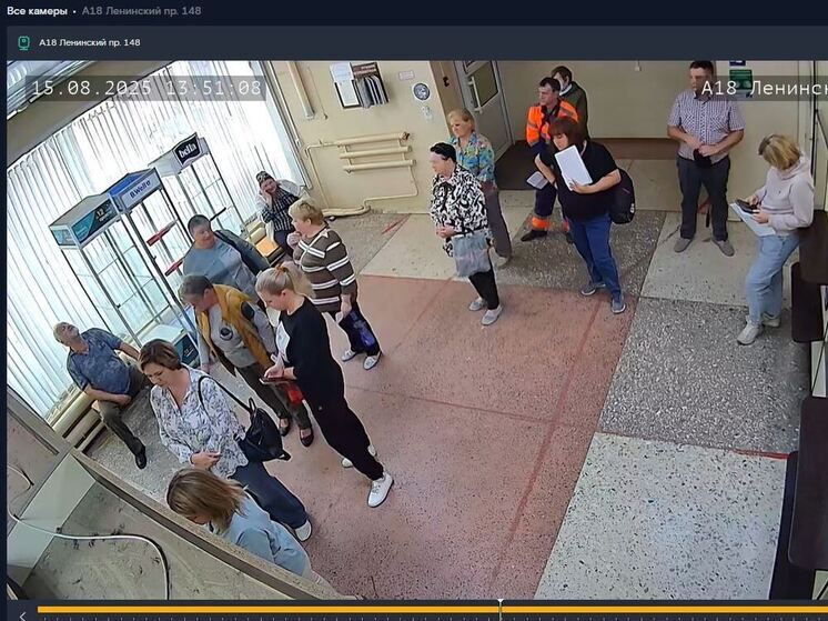 Огромные очереди в аптеке №215 прокомментировал воронежский Минздрав