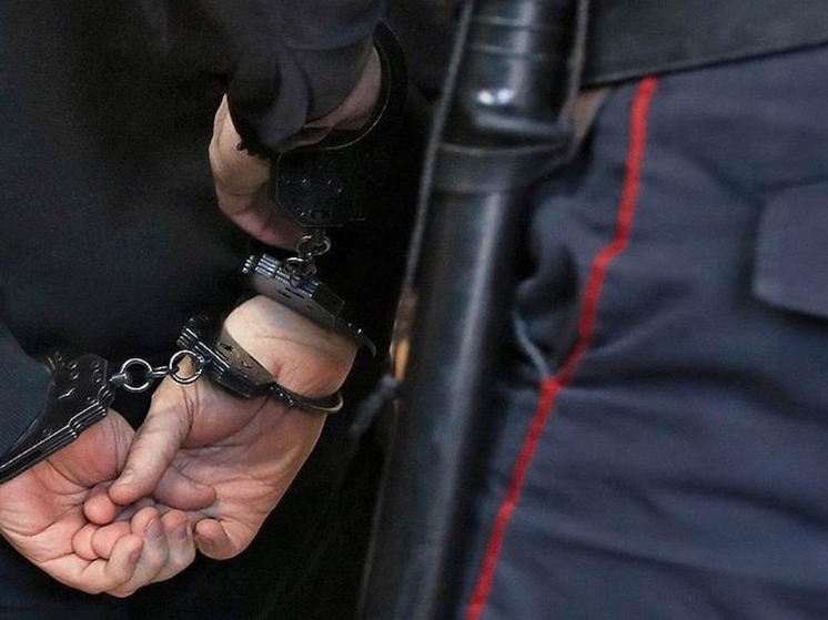 Находящегося в федеральном розыске мужчину задержали в Калмыкии