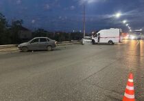 18 августа около 19:15 на улице 1-я Прохладненская произошло серьезное ДТП, в котором столкнулись сразу три автомобиля