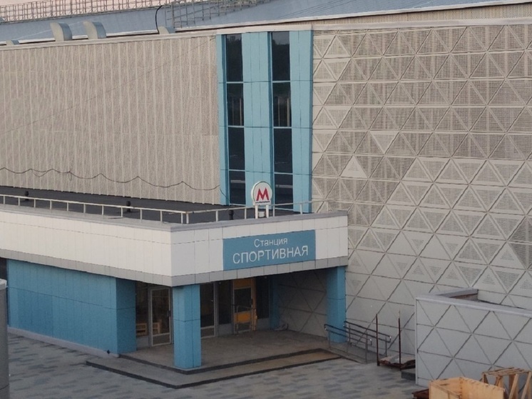 Власти Новосибирска обсуждают дату открытия метро "Спортивная" в сентябре