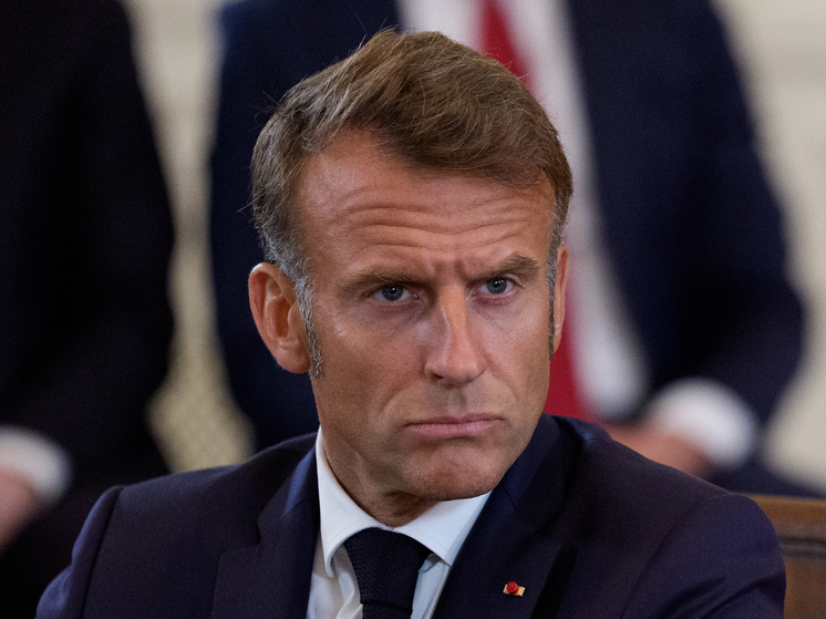 Макрон: численность ВСУ после завершения конфликта должна составлять «сотни тысяч человек»
