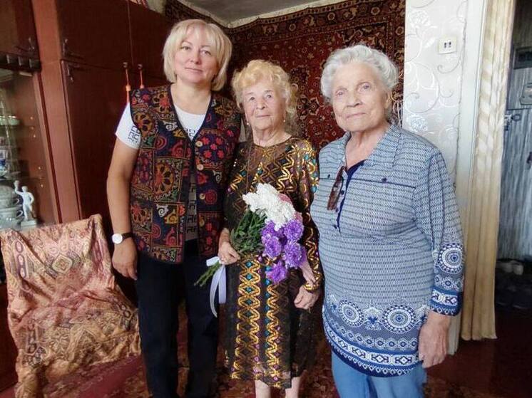 Ветеран труда и труженица тыла из Забайкалья отметила 95-летний юбилей
