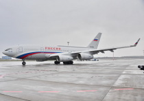 Во время встречи президентов США и России на Аляске российской делегации пришлось произвести наличный расчет за заправку своих самолетов авиатопливом