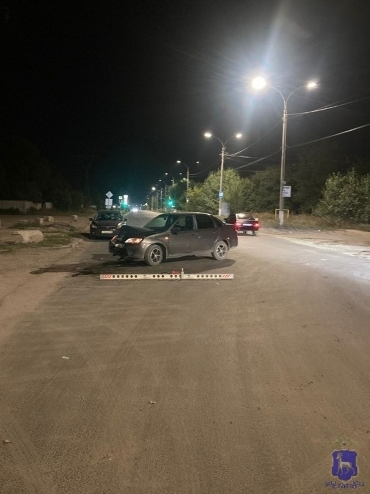 Под Самарой 44-летняя женщина на «Гранте» влетела в 42-летнюю водителя на Haval