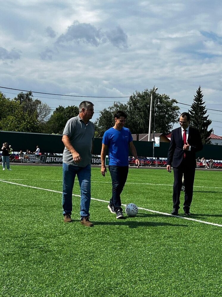 Юношеский футбольный турнир «Кубок Всеволода Боброва» стартовал в Моршанске Тамбовской области