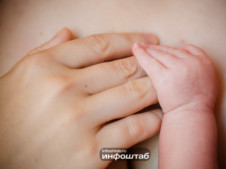Самозанятые астраханские родители могут получить единое пособие на детей