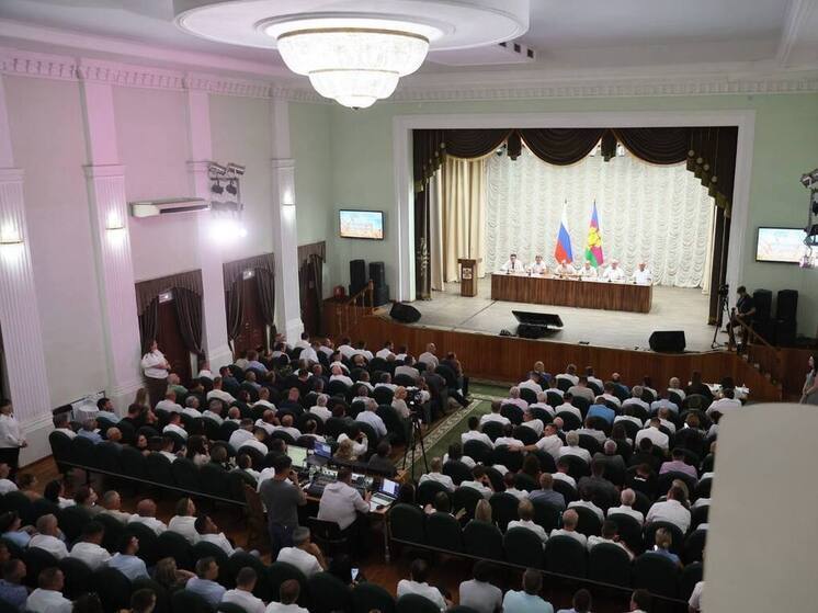 Власти Краснодарского края окажут помощь фермерам, чьи посевы погибли из-за засухи