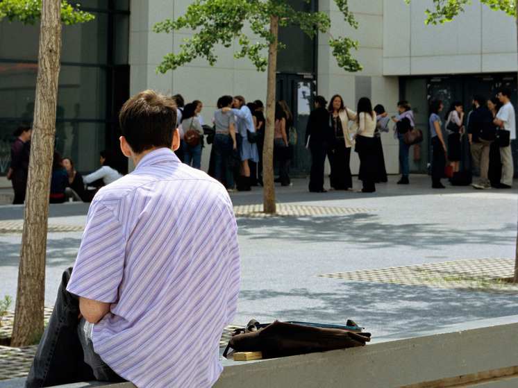 Эпидемия нашего века: социальная изоляция способна изменить мозг и тело человека