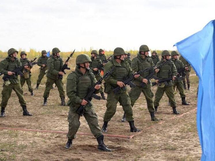 Более 1600 рязанцев заключили контракт на службу с ВС РФ с начала года