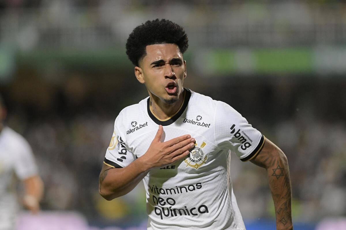 «Оренбург» арендовал у «Зенита» Ду Кейроса