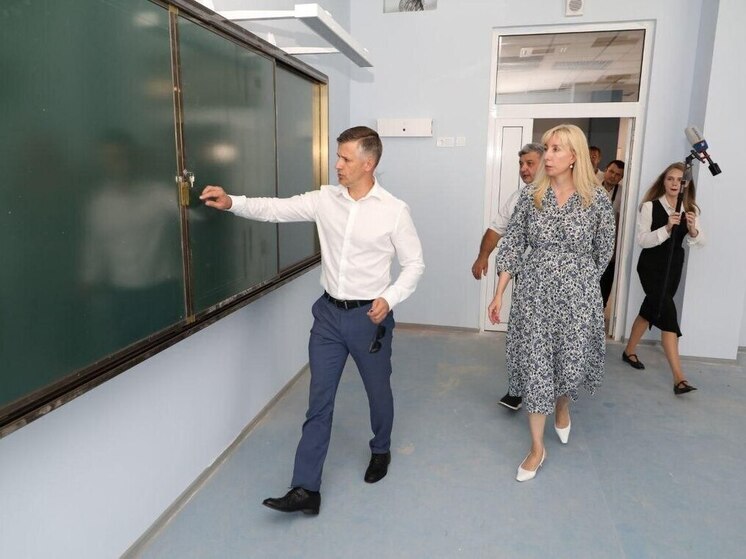 Вице-губернатор Кубани Анна Минькова осмотрела соцобъекты Горячего Ключа