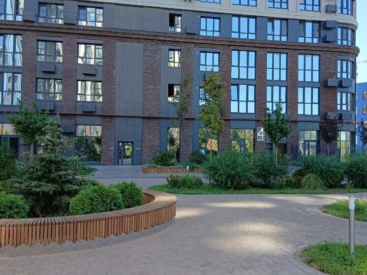 В Ростове ГК «ЮгСтройИнвест» за свой счет восстановила дома в «Левобережье» после атаки беспилотника