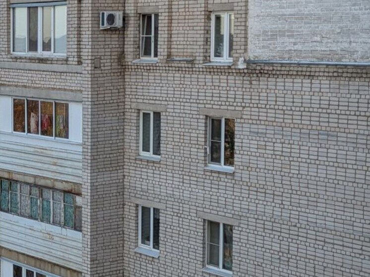 Тело 20-летнего парня обнаружили в квартире многоэтажки Липецка