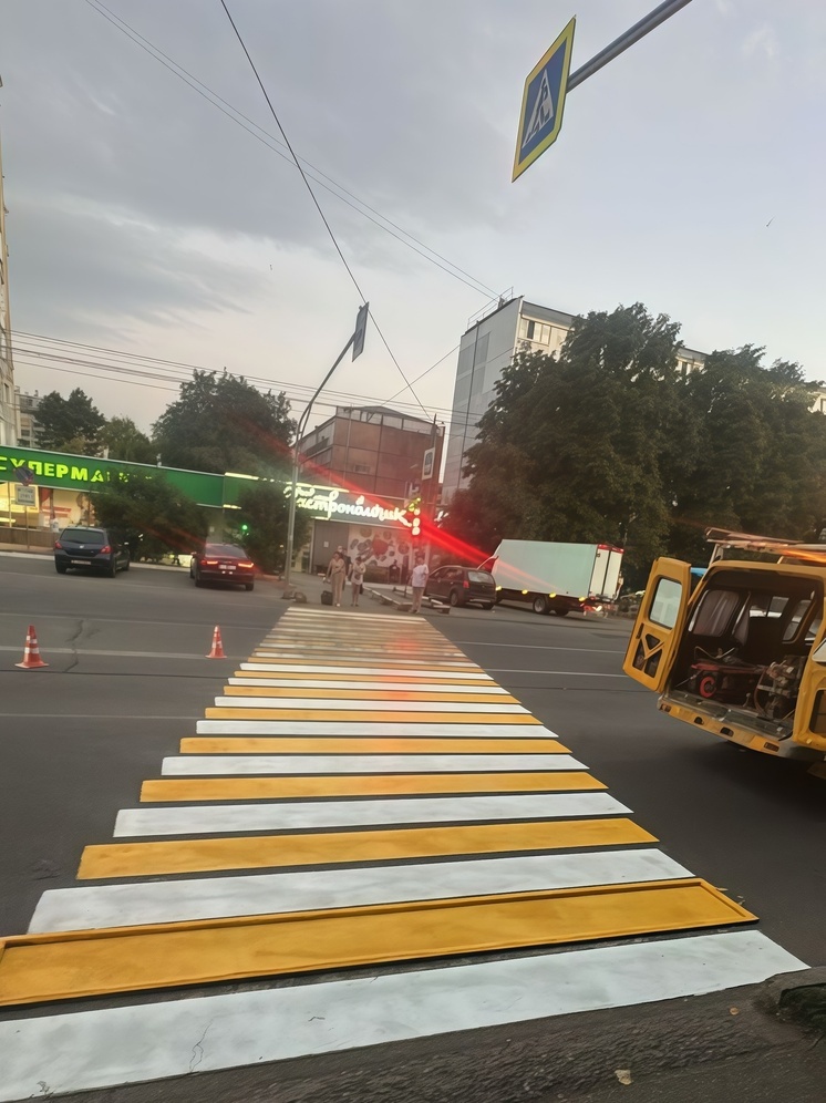 В Ессентуках обновляют 70 км дорожной разметки к учебному году