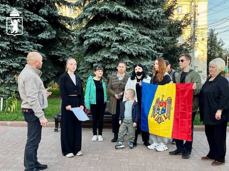 В Ярославле граждане Молдовы митинговали за честные выборы