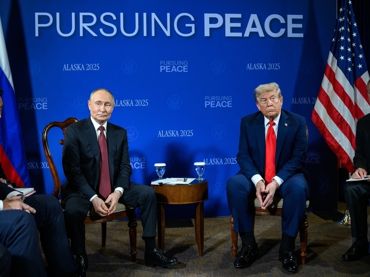 Трамп: диалог с Путиным важен для безопасности США