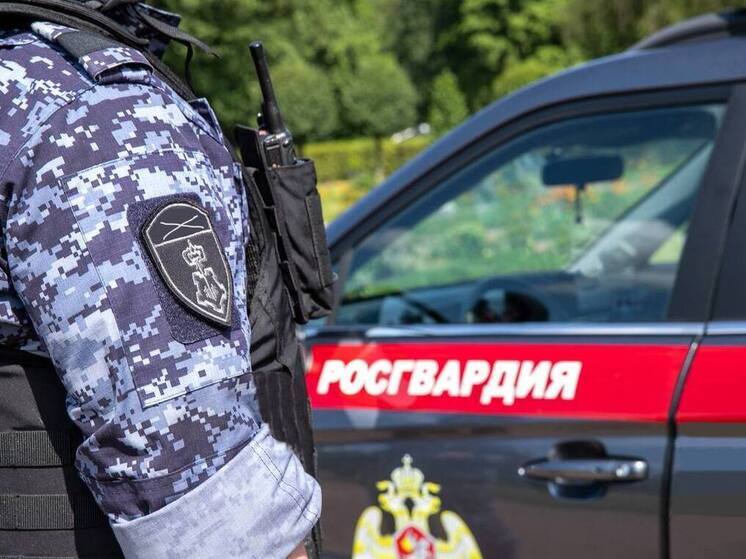 В гостинице Евпатории росгвардейцы задержали пьяного дебошира