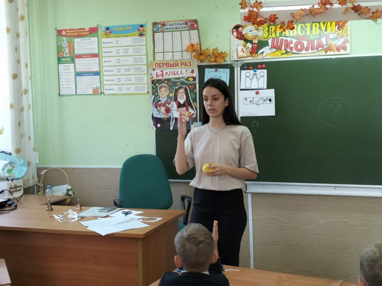 28 молодых педагогов  придут в костромские школы в новом учебном году