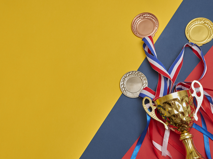 МОК назвал выдумкой сообщения о требовании к чемпионке ОИ Исинбаевой покинуть РФ