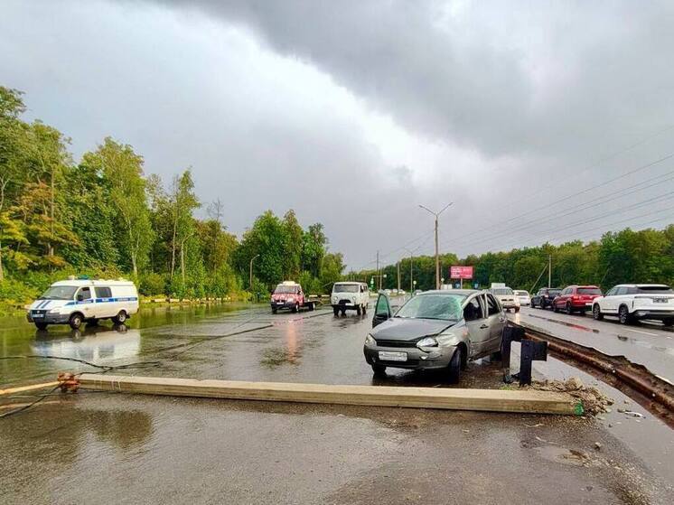В Пензе на улице Окружной молодой водитель попал в аварию с двумя детьми в салоне