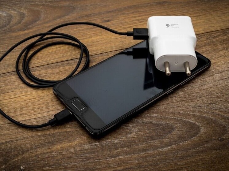 Калужанин пошел на преступление, чтобы не расставаться с телефоном