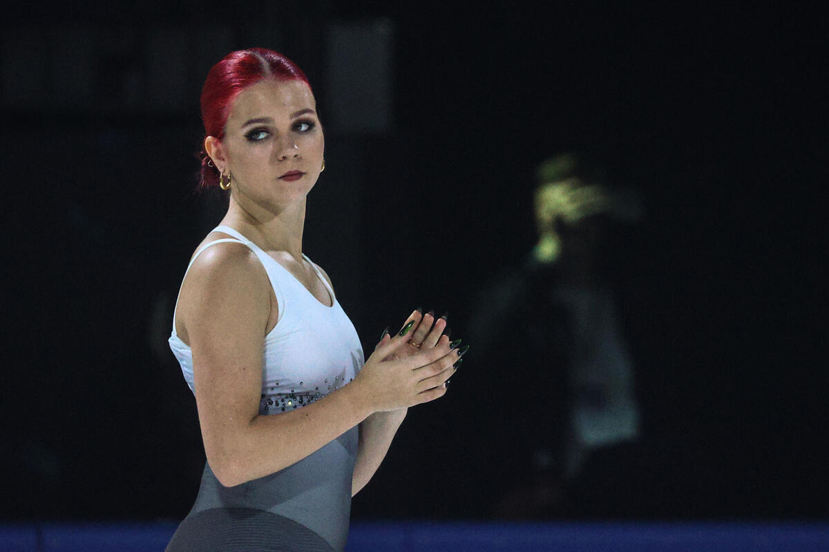 Трусова продала коньки, в которых выиграла серебро Олимпиады 2022 года