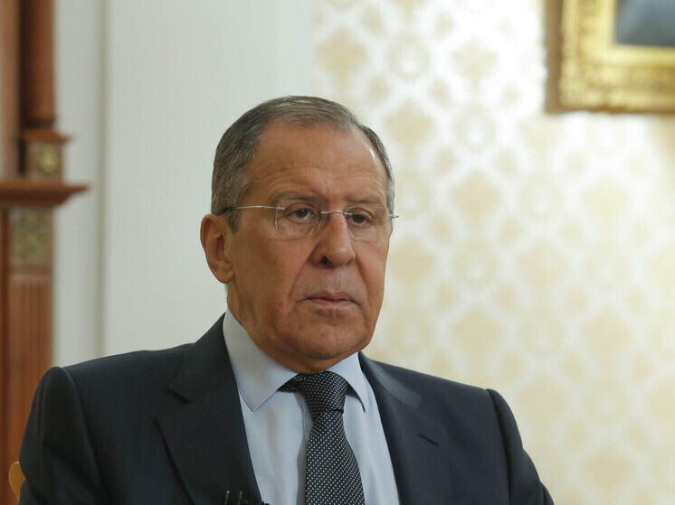 Лавров: всерьез обсуждать гарантии безопасности Украины без России невозможно