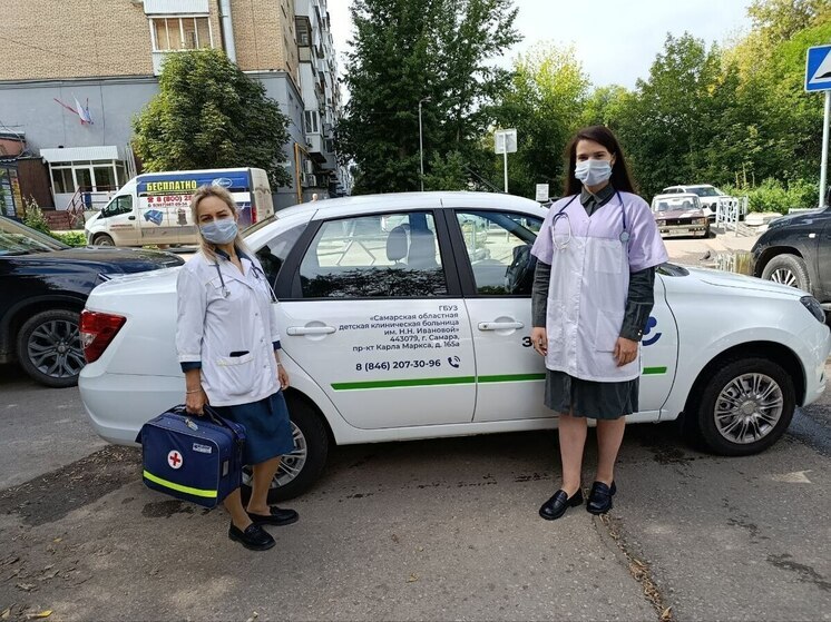 В Самарскую областную детскую больницу доставили пять новых авто по нацпроекту
