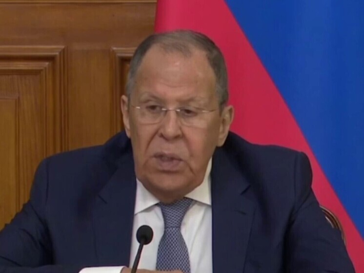 Лавров: Россия готова к переговорам с Киевом с повышением уровня глав делегации