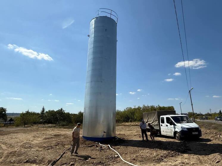 Водонапорную башню на сто кубов установили в Макеевке