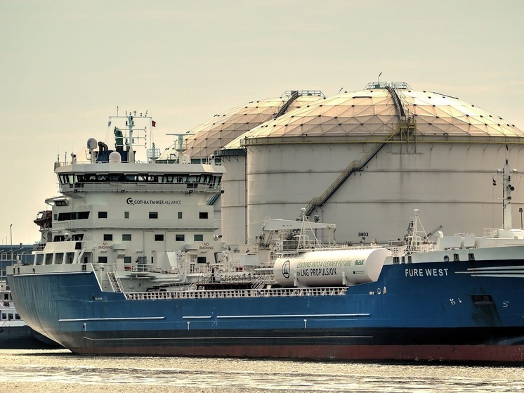 Bloomberg: индийские госкомпании возобновили закупку нефти из РФ