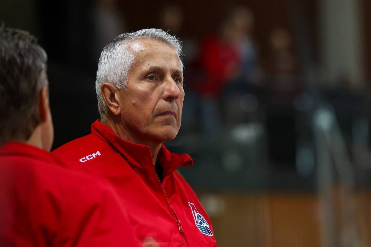 «Локомотив» проиграл «Северстали» в матче Кубка Блинова