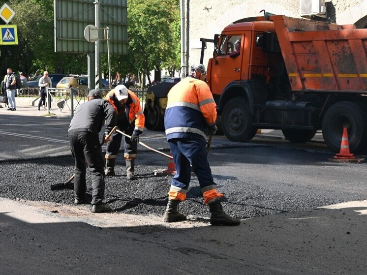 Ремонтники обновили разметку на улицах Выборга