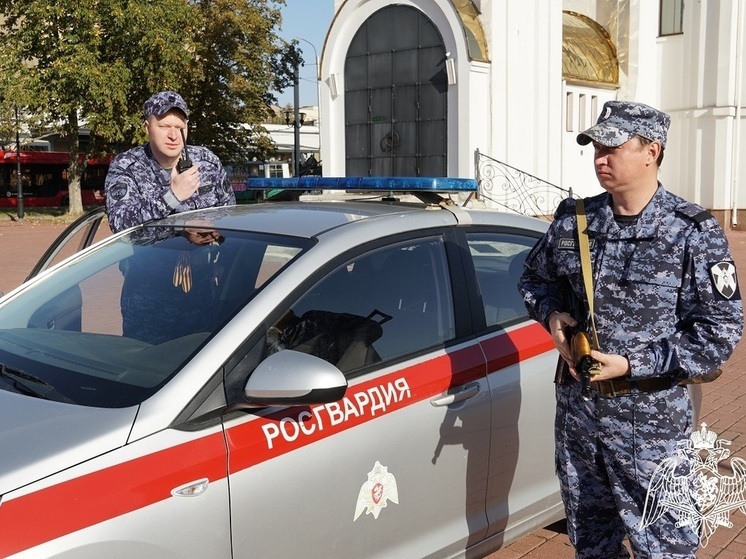 В Иванове вооруженный гражданин ранил продавца магазина