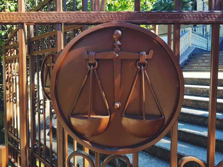 Дочь экс-главы Верховного суда Адыгеи арестована по делу о мошенничестве