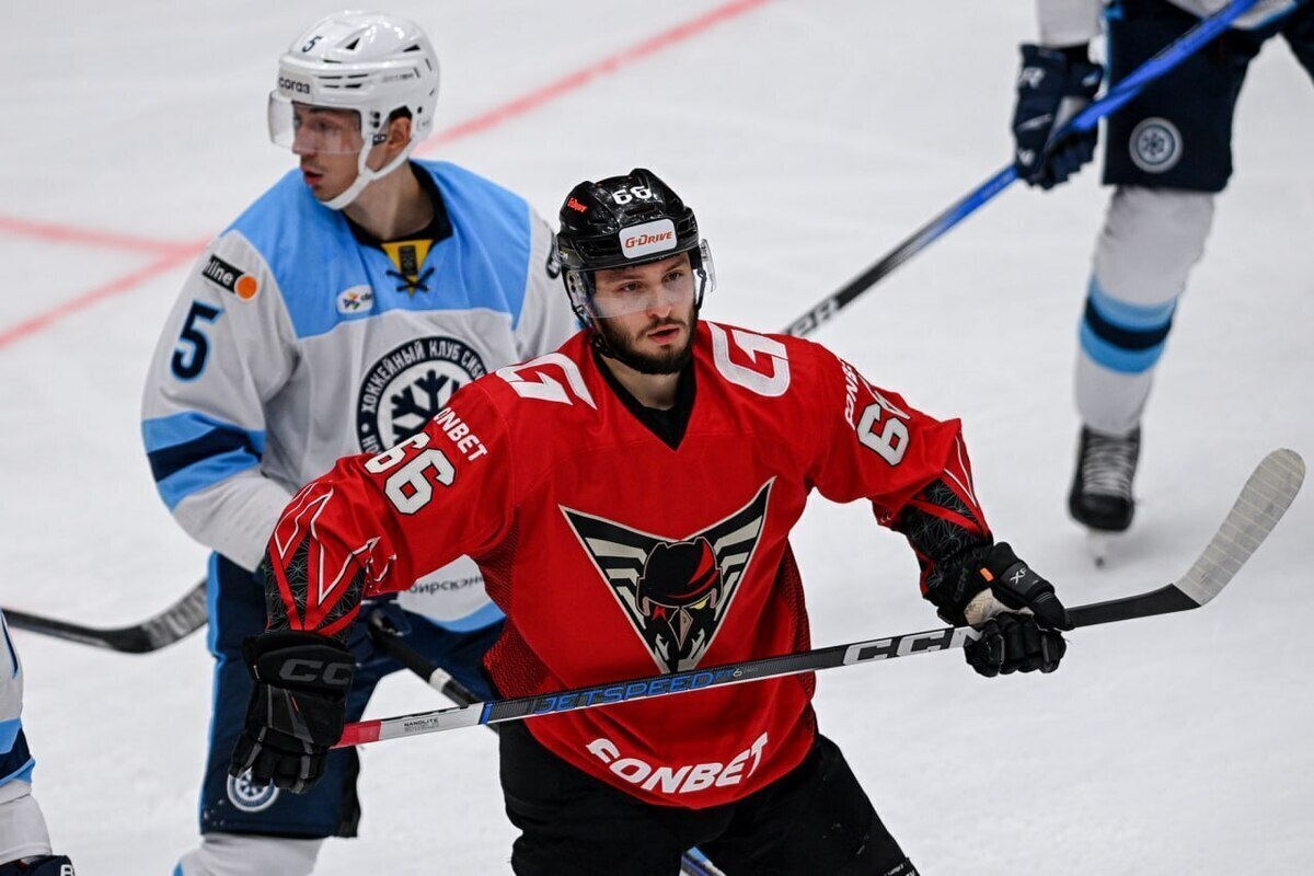 «Авангард» обыграл «Сибирь» на старте Кубка Блинова