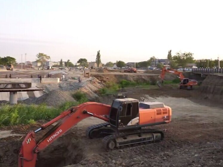 Глава Чечни Рамзан Кадыров проинспектировал ход строительства ключевых объектов Грозного