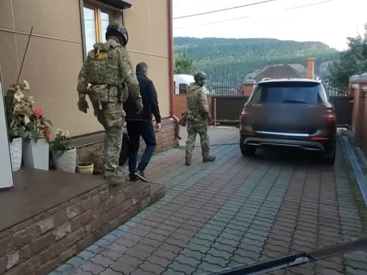 Экс-руководители красноярского фонда ОМС обвиняются в хищении 7,3 млн бюджетных средств