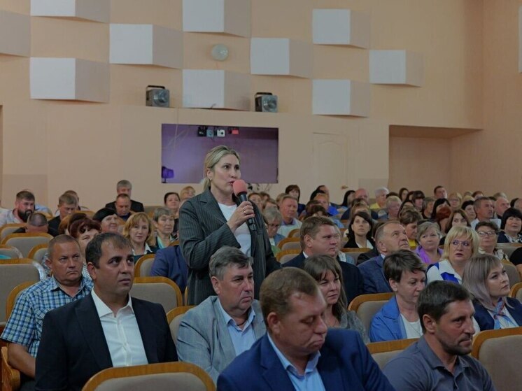 В Турковском районе губернатор Бусаргин раскритиковал местные власти