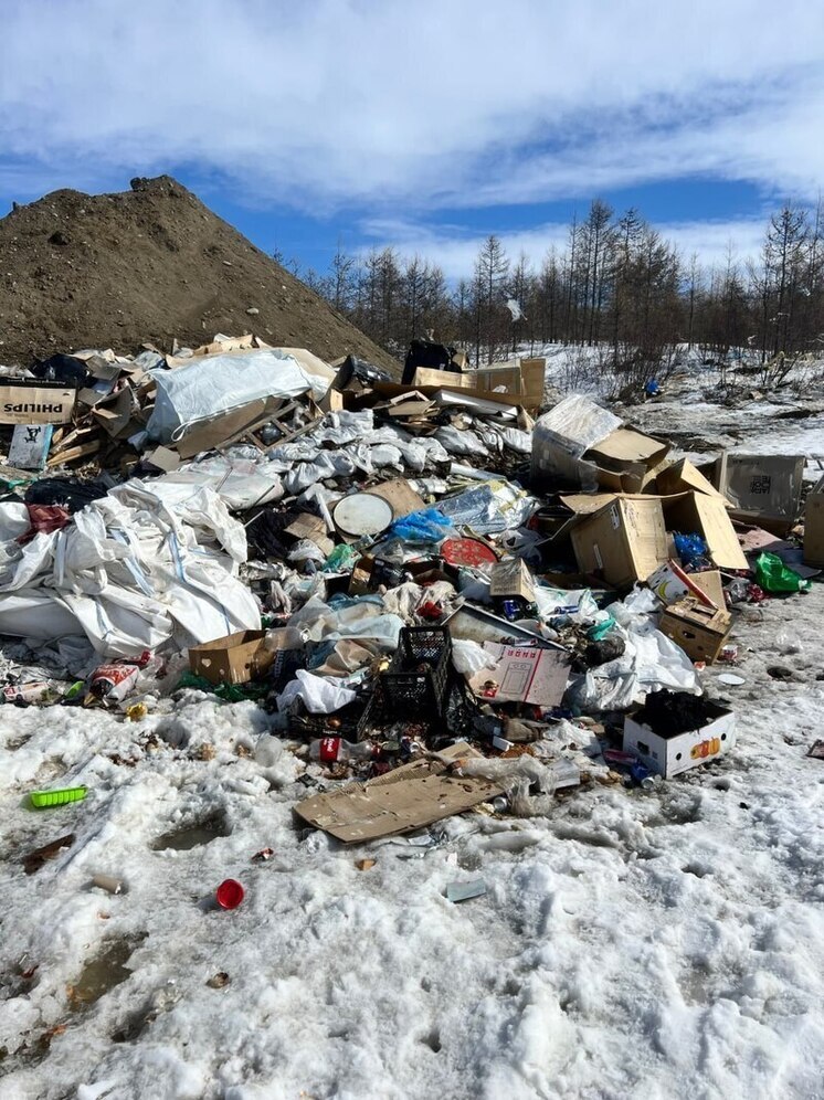 В Приуралье прокуратура заставила строителей вывезти мусор с территории памятника природы